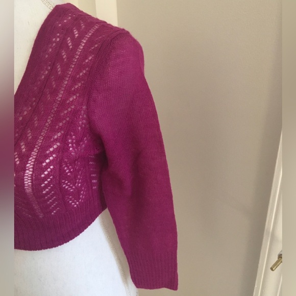 Express Cropped Cardigan Sweater - Picture 3 of 7